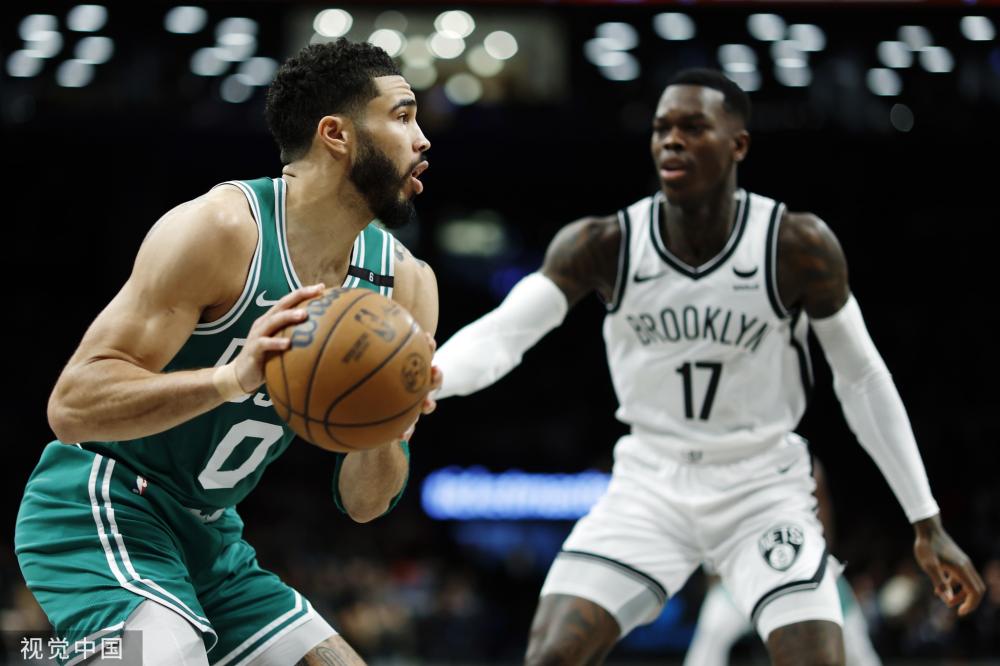 色的年轻球 色的年轻球