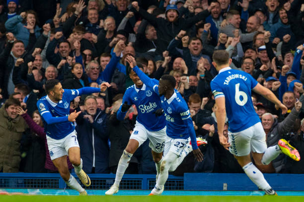 他让意甲在 他让意甲在